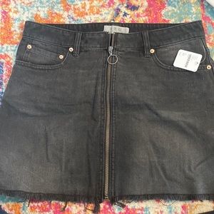 Free People front zip skirt